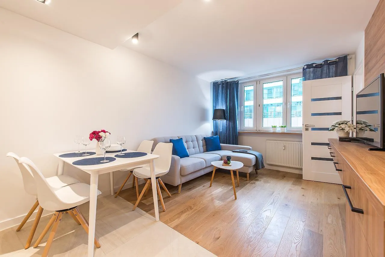 Rondo Onz Apartment Warsaw Poland